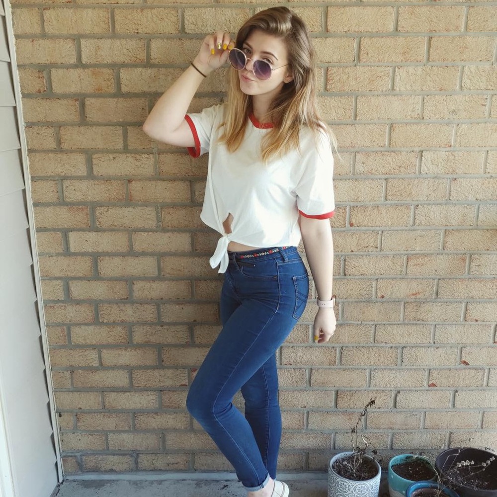 Meet Your Posher, Christelle